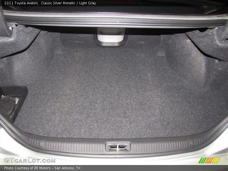 Classic Silver Metallic / Light Gray 2011 Toyota Avalon