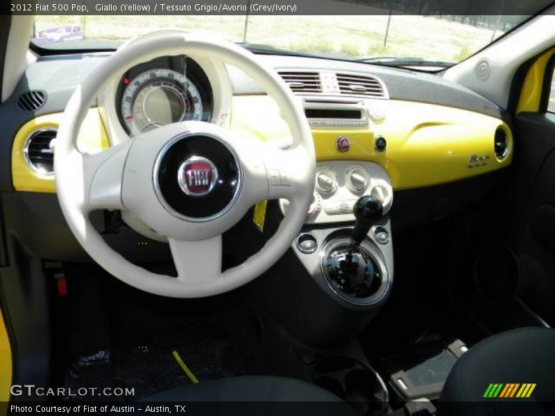 Giallo (Yellow) / Tessuto Grigio/Avorio (Grey/Ivory) 2012 Fiat 500 Pop