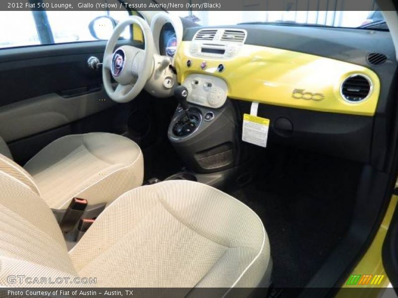 Giallo (Yellow) / Tessuto Avorio/Nero (Ivory/Black) 2012 Fiat 500 Lounge