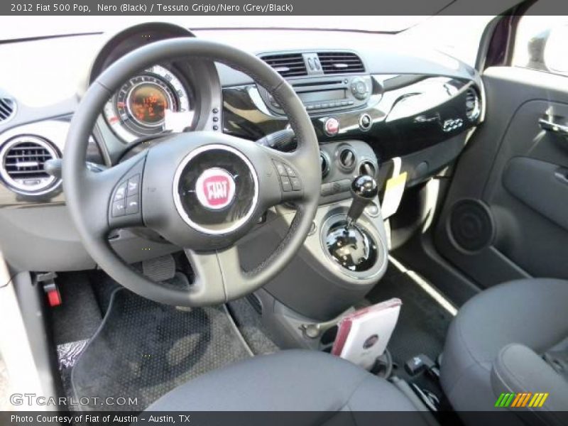 Nero (Black) / Tessuto Grigio/Nero (Grey/Black) 2012 Fiat 500 Pop