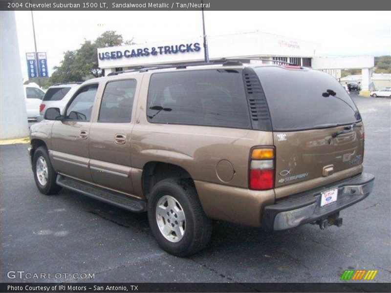 Sandalwood Metallic / Tan/Neutral 2004 Chevrolet Suburban 1500 LT
