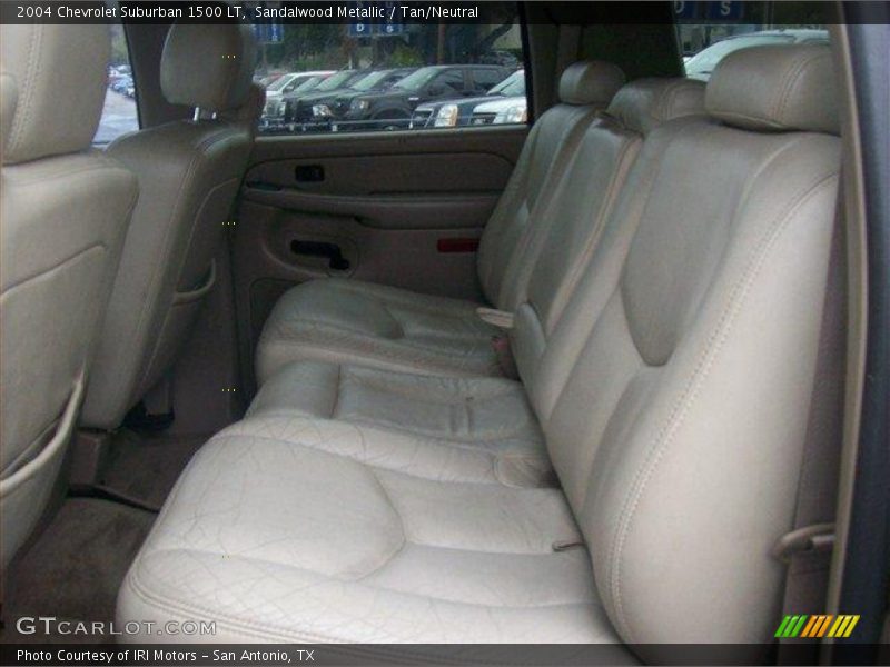 Sandalwood Metallic / Tan/Neutral 2004 Chevrolet Suburban 1500 LT