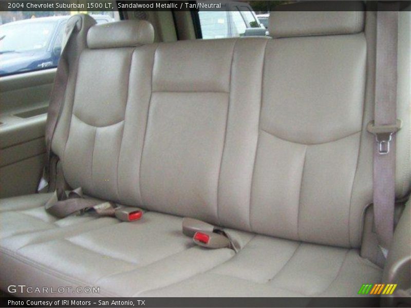 Sandalwood Metallic / Tan/Neutral 2004 Chevrolet Suburban 1500 LT