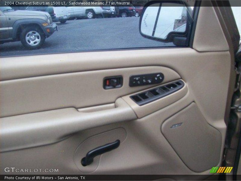 Sandalwood Metallic / Tan/Neutral 2004 Chevrolet Suburban 1500 LT