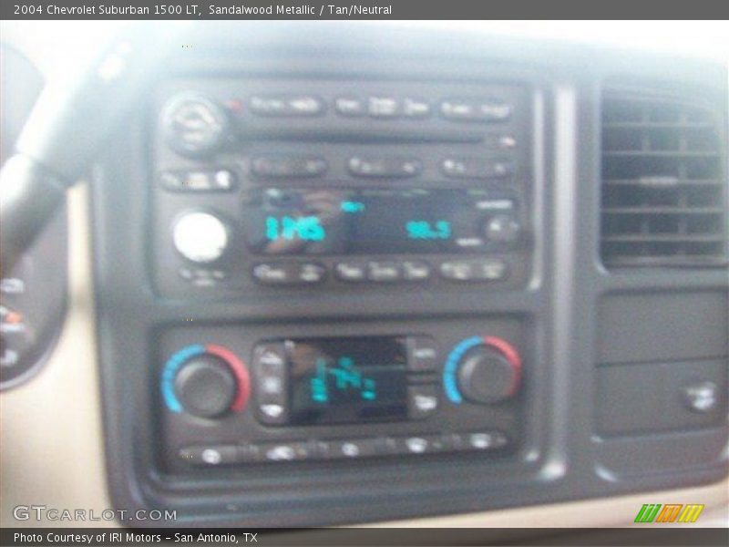 Sandalwood Metallic / Tan/Neutral 2004 Chevrolet Suburban 1500 LT
