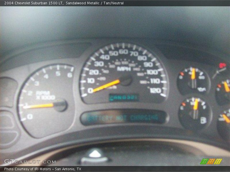 Sandalwood Metallic / Tan/Neutral 2004 Chevrolet Suburban 1500 LT