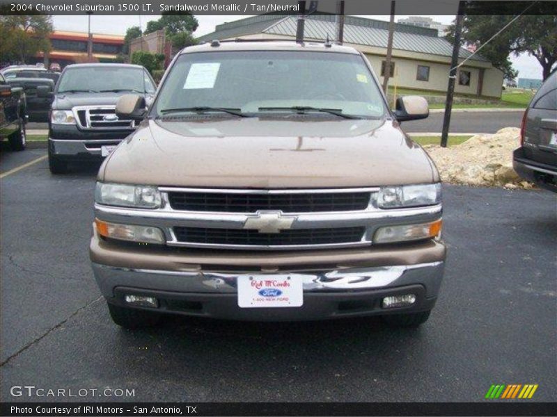 Sandalwood Metallic / Tan/Neutral 2004 Chevrolet Suburban 1500 LT