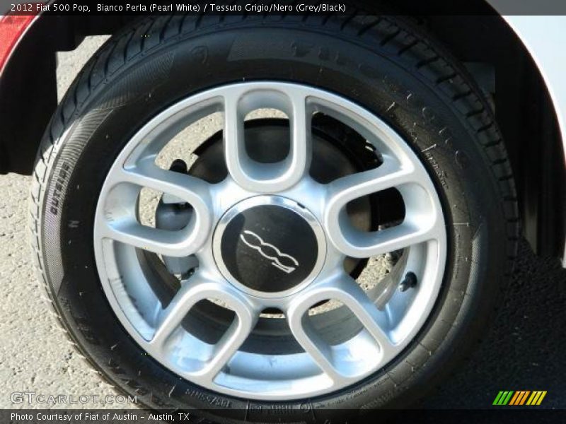 Bianco Perla (Pearl White) / Tessuto Grigio/Nero (Grey/Black) 2012 Fiat 500 Pop