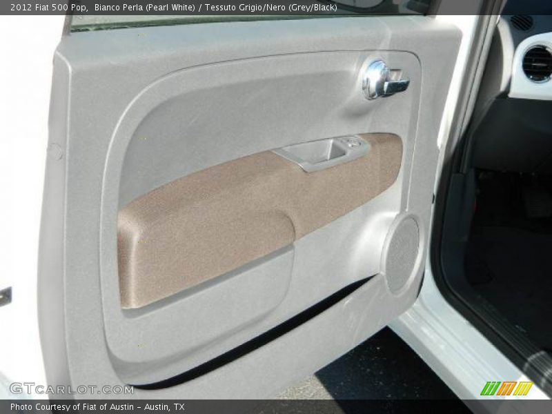 Bianco Perla (Pearl White) / Tessuto Grigio/Nero (Grey/Black) 2012 Fiat 500 Pop