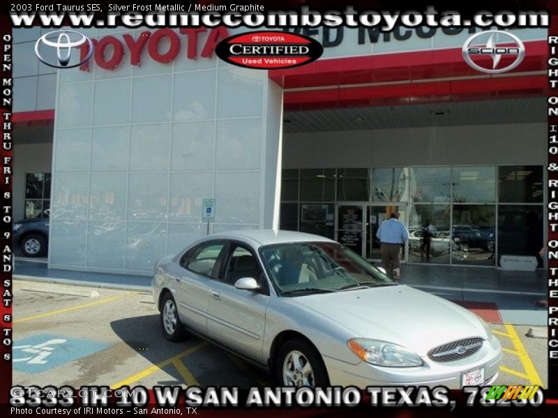 Silver Frost Metallic / Medium Graphite 2003 Ford Taurus SES