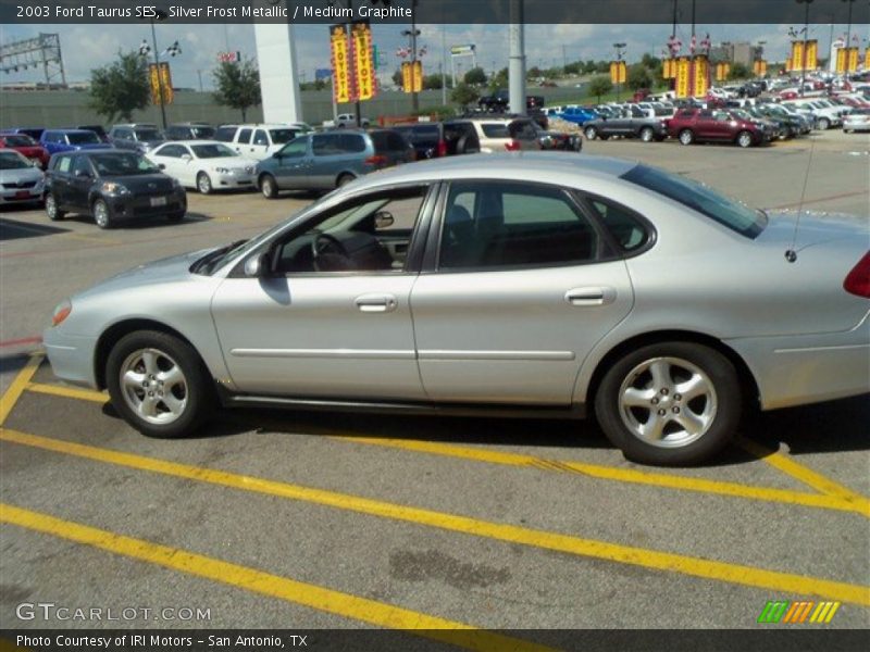 Silver Frost Metallic / Medium Graphite 2003 Ford Taurus SES