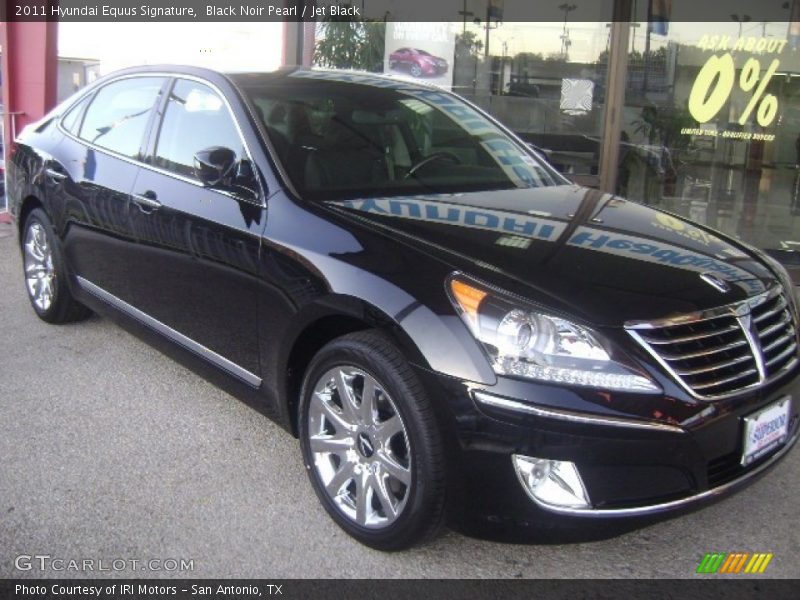 Black Noir Pearl / Jet Black 2011 Hyundai Equus Signature