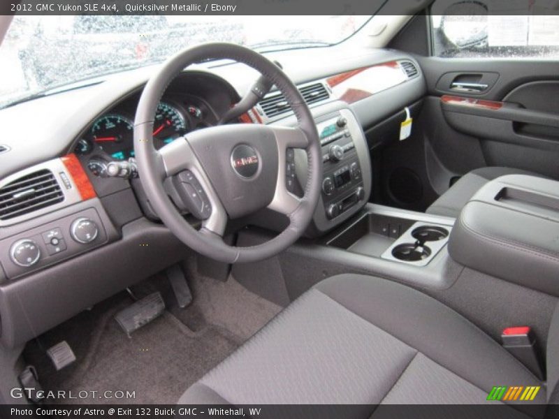 Quicksilver Metallic / Ebony 2012 GMC Yukon SLE 4x4