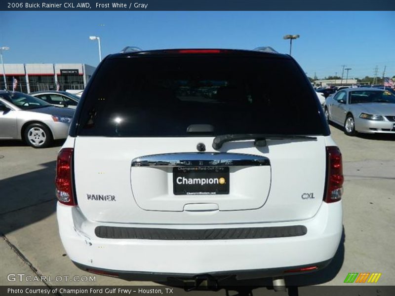 Frost White / Gray 2006 Buick Rainier CXL AWD