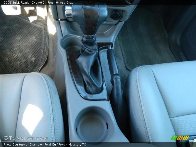 Frost White / Gray 2006 Buick Rainier CXL AWD