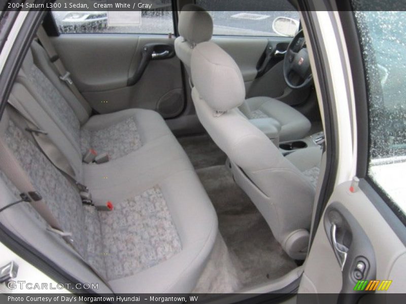 Cream White / Gray 2004 Saturn L300 1 Sedan