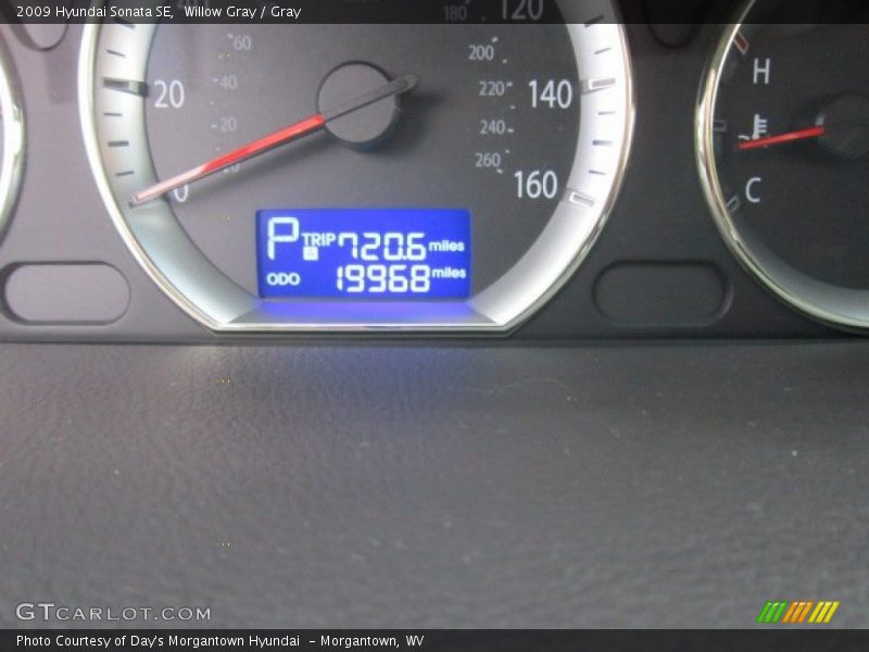 Willow Gray / Gray 2009 Hyundai Sonata SE