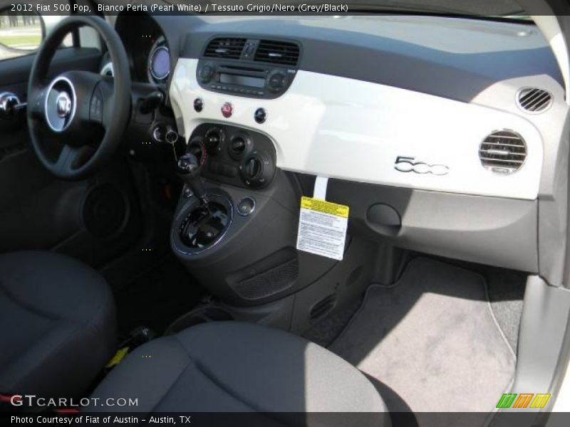 Bianco Perla (Pearl White) / Tessuto Grigio/Nero (Grey/Black) 2012 Fiat 500 Pop