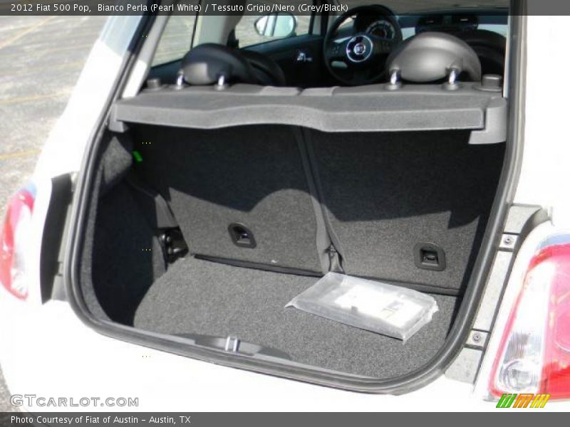 Bianco Perla (Pearl White) / Tessuto Grigio/Nero (Grey/Black) 2012 Fiat 500 Pop
