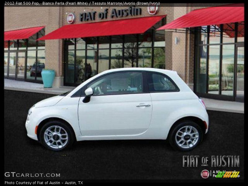 Bianco Perla (Pearl White) / Tessuto Marrone/Avorio (Brown/Ivory) 2012 Fiat 500 Pop