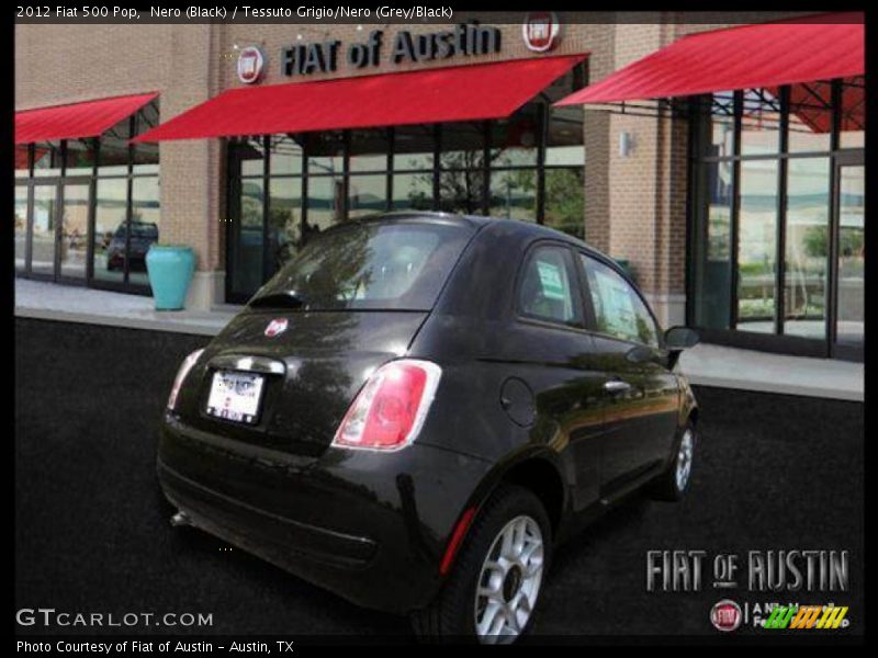 Nero (Black) / Tessuto Grigio/Nero (Grey/Black) 2012 Fiat 500 Pop