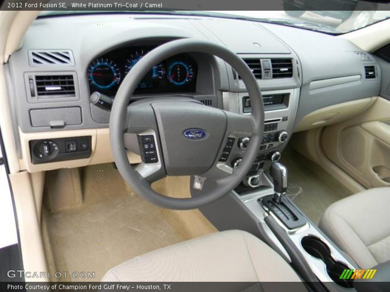White Platinum Tri-Coat / Camel 2012 Ford Fusion SE