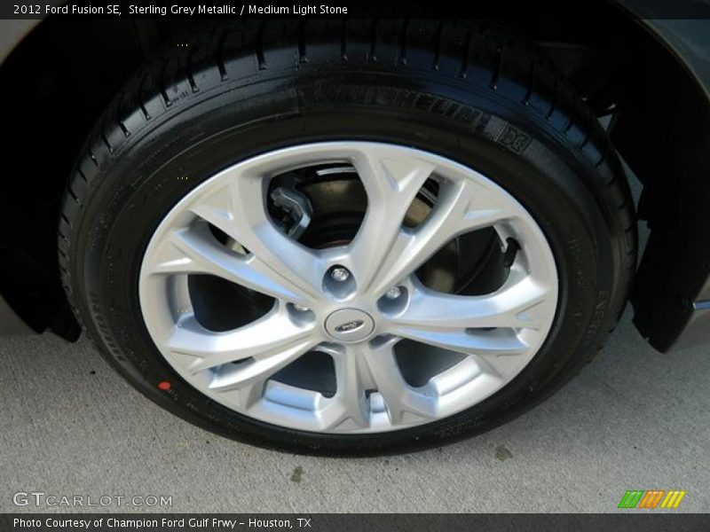 Sterling Grey Metallic / Medium Light Stone 2012 Ford Fusion SE