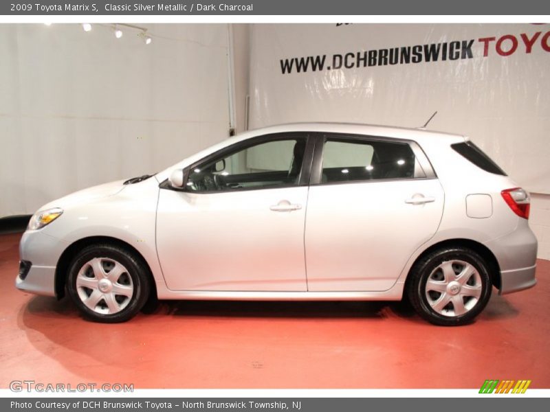 Classic Silver Metallic / Dark Charcoal 2009 Toyota Matrix S