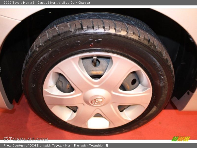 Classic Silver Metallic / Dark Charcoal 2009 Toyota Matrix S