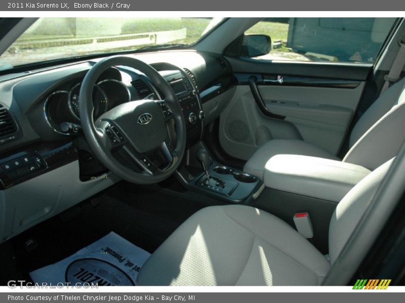 Ebony Black / Gray 2011 Kia Sorento LX