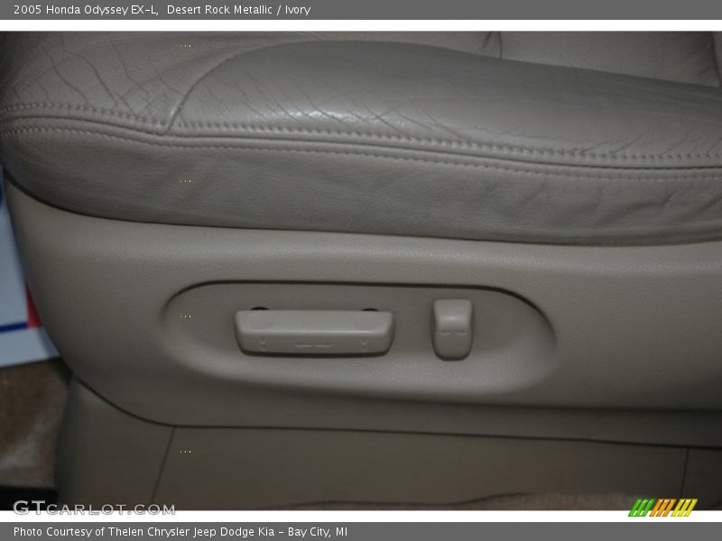 Desert Rock Metallic / Ivory 2005 Honda Odyssey EX-L