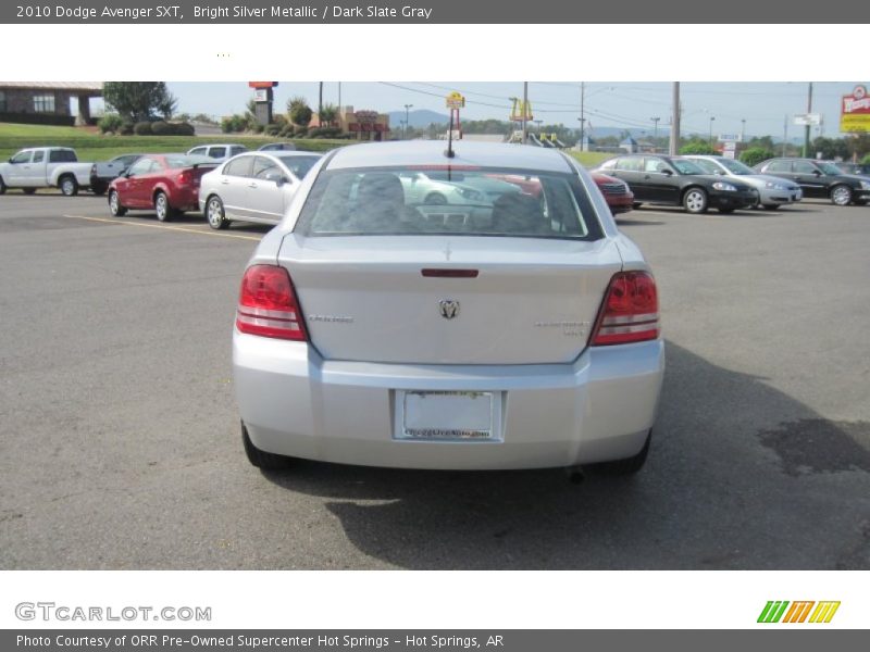 Bright Silver Metallic / Dark Slate Gray 2010 Dodge Avenger SXT