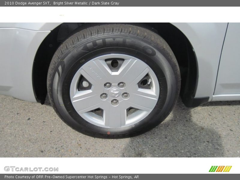 Bright Silver Metallic / Dark Slate Gray 2010 Dodge Avenger SXT