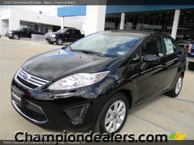 Black / Charcoal Black 2012 Ford Fiesta SE Sedan