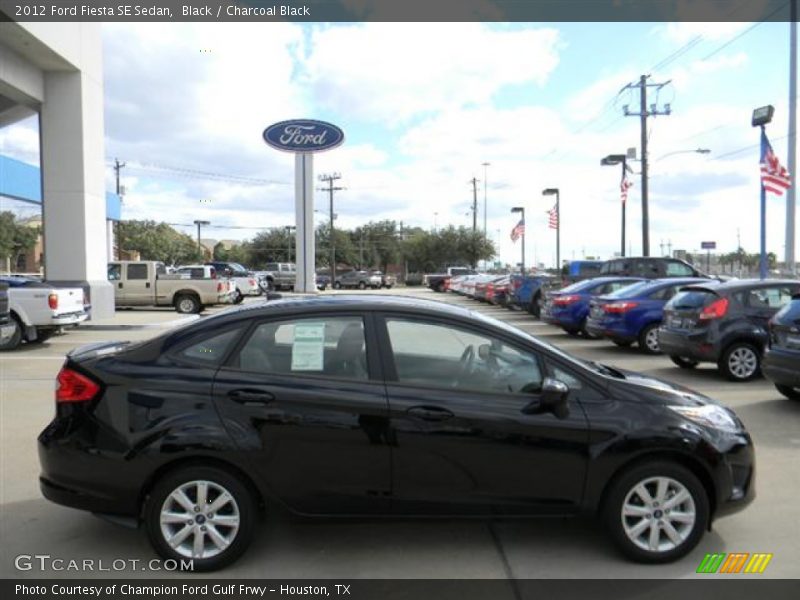 Black / Charcoal Black 2012 Ford Fiesta SE Sedan
