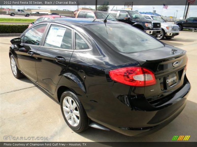 Black / Charcoal Black 2012 Ford Fiesta SE Sedan