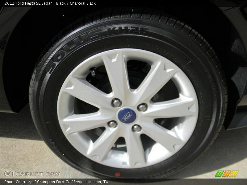  2012 Fiesta SE Sedan Wheel