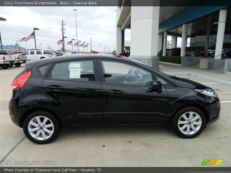 Black / Charcoal Black 2012 Ford Fiesta SE Hatchback