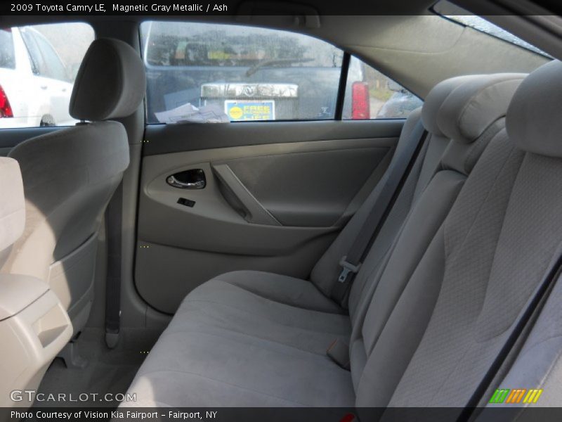 Magnetic Gray Metallic / Ash 2009 Toyota Camry LE