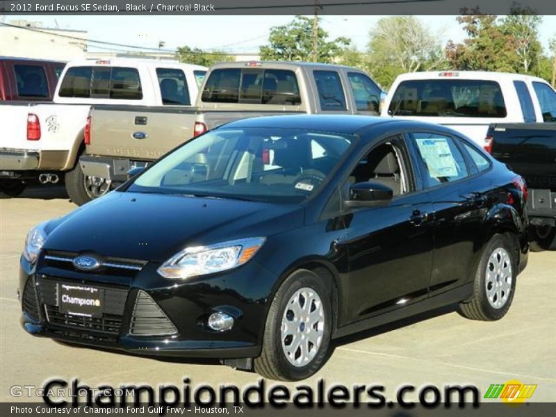 Black / Charcoal Black 2012 Ford Focus SE Sedan