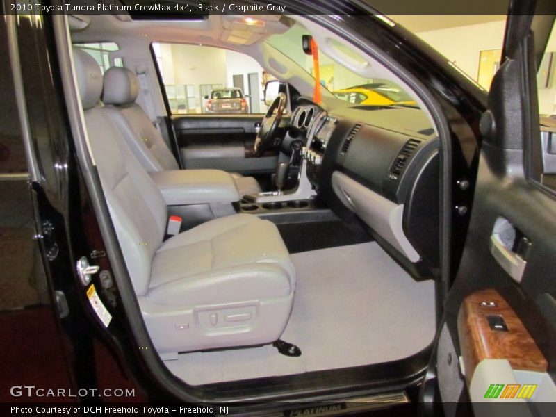 Black / Graphite Gray 2010 Toyota Tundra Platinum CrewMax 4x4
