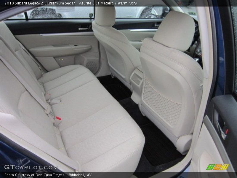  2010 Legacy 2.5i Premium Sedan Warm Ivory Interior