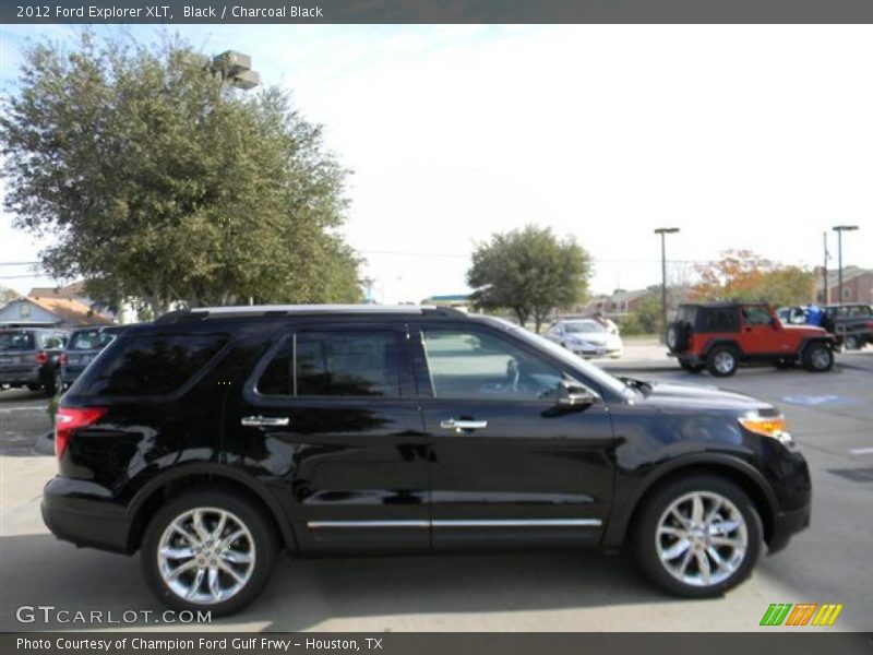 Black / Charcoal Black 2012 Ford Explorer XLT