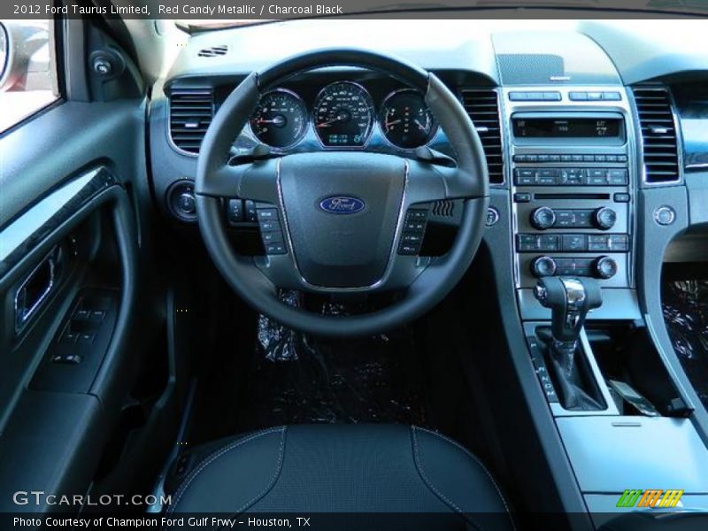 Dashboard of 2012 Taurus Limited