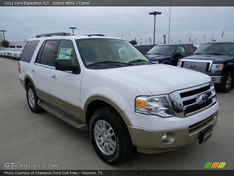 Oxford White / Camel 2012 Ford Expedition XLT