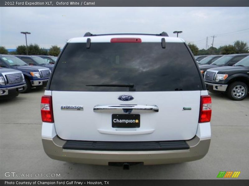 Oxford White / Camel 2012 Ford Expedition XLT