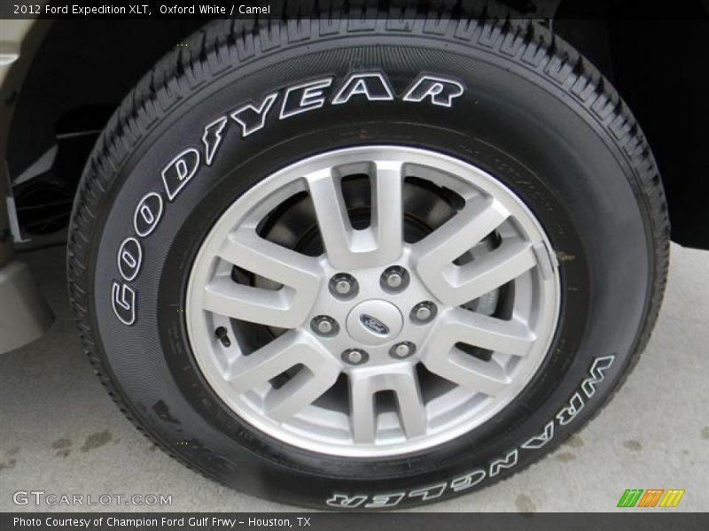 Oxford White / Camel 2012 Ford Expedition XLT