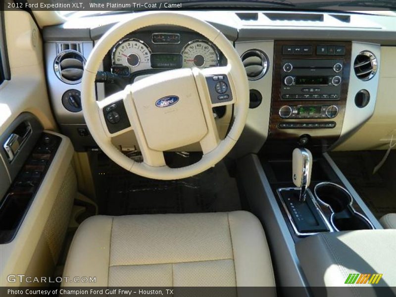 White Platinum Tri-Coat / Camel 2012 Ford Expedition XLT