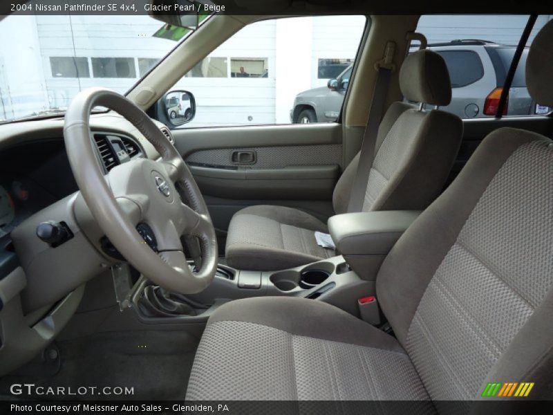 Glacier Pearl / Beige 2004 Nissan Pathfinder SE 4x4