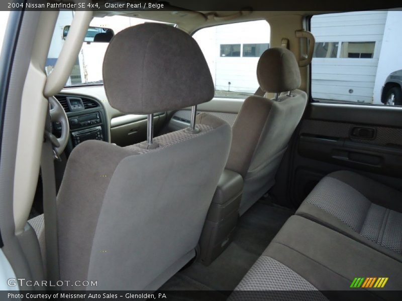 Glacier Pearl / Beige 2004 Nissan Pathfinder SE 4x4
